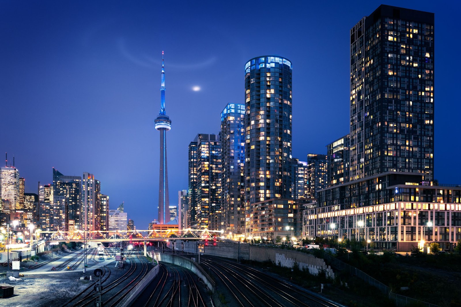 Toronto-real-estate-forecast-2022