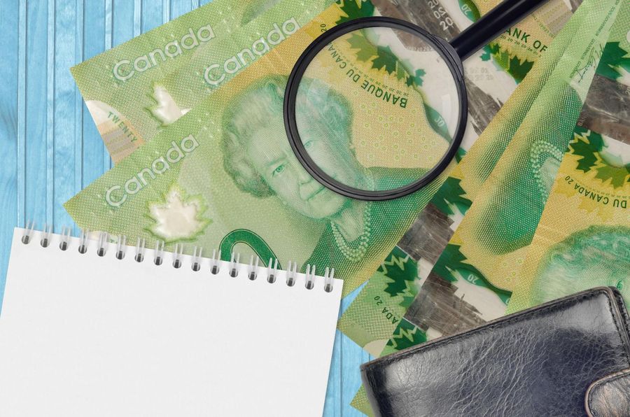 What-is-the-average-savings-by-age-in-Canada