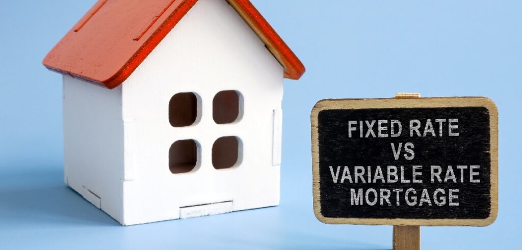 Fixed rate vs variable rate mortgage: This description explores the differences between a fixed rate and variable rate mortgage.